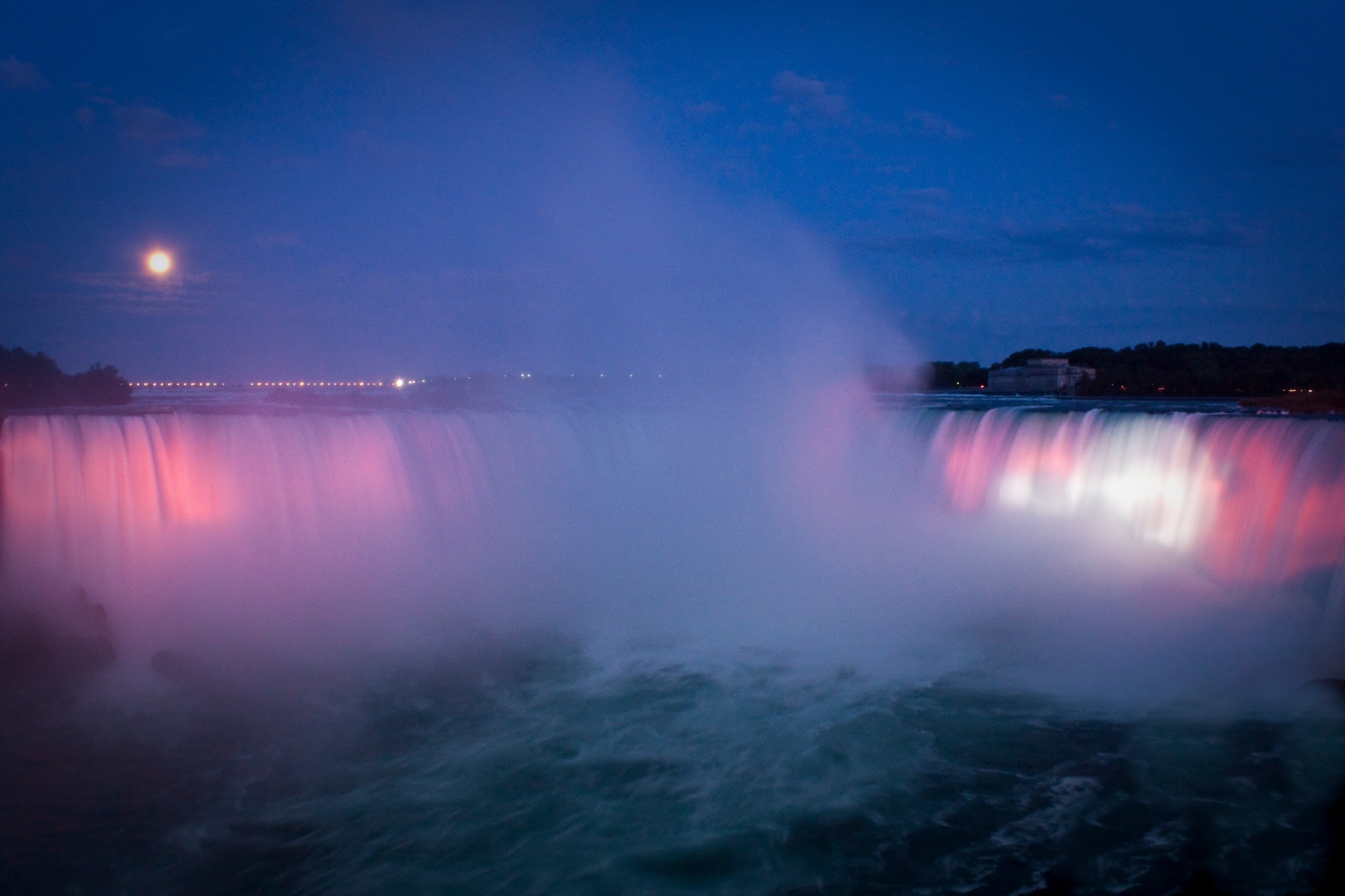 Niagra Falls Canada viewed during full moon. Niagra Falls Canada viewed during full moon.